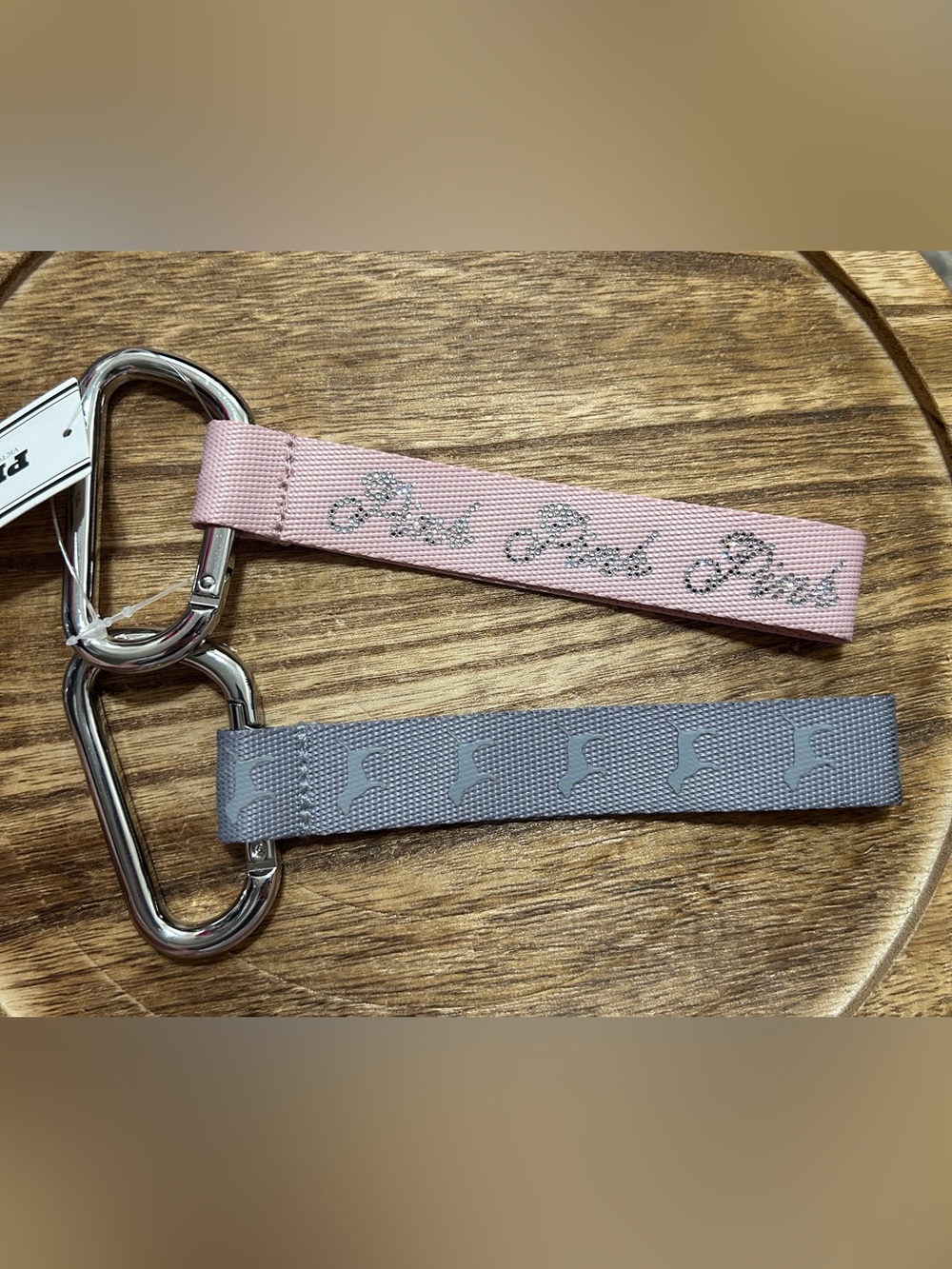 VS PINK KEYCHAINS